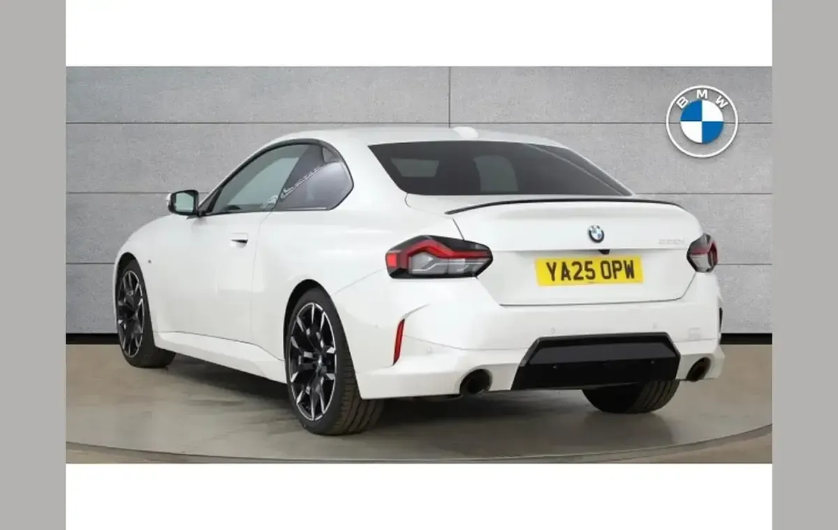 Used BMW 220 M Sport 180 HP (132 kW) 2025 White Coupe