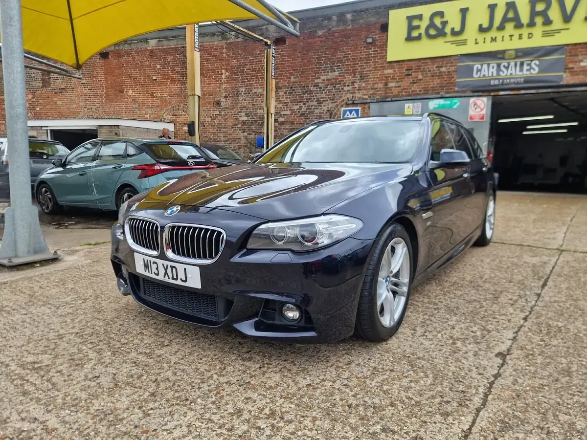 Used BMW 530 M Sport 258 HP (189 kW) 2016 Black Estate