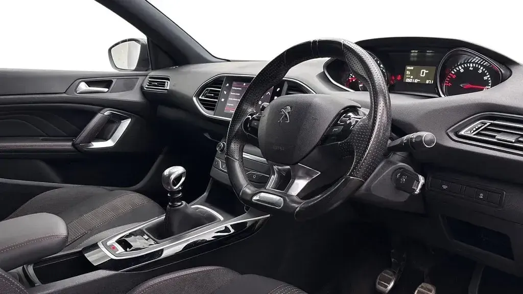 Used Peugeot 308 GT-line 2019 Grey Hatchback