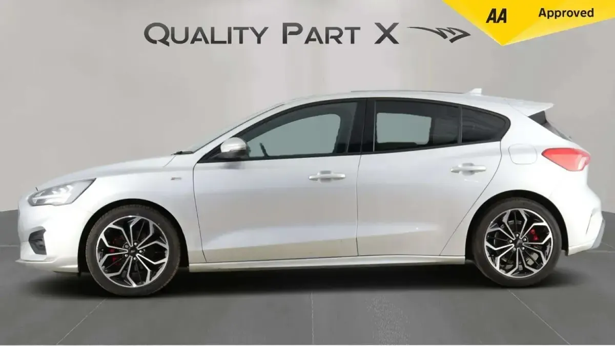 Used Ford Focus ST-Line X 2021 Silver Hatchback