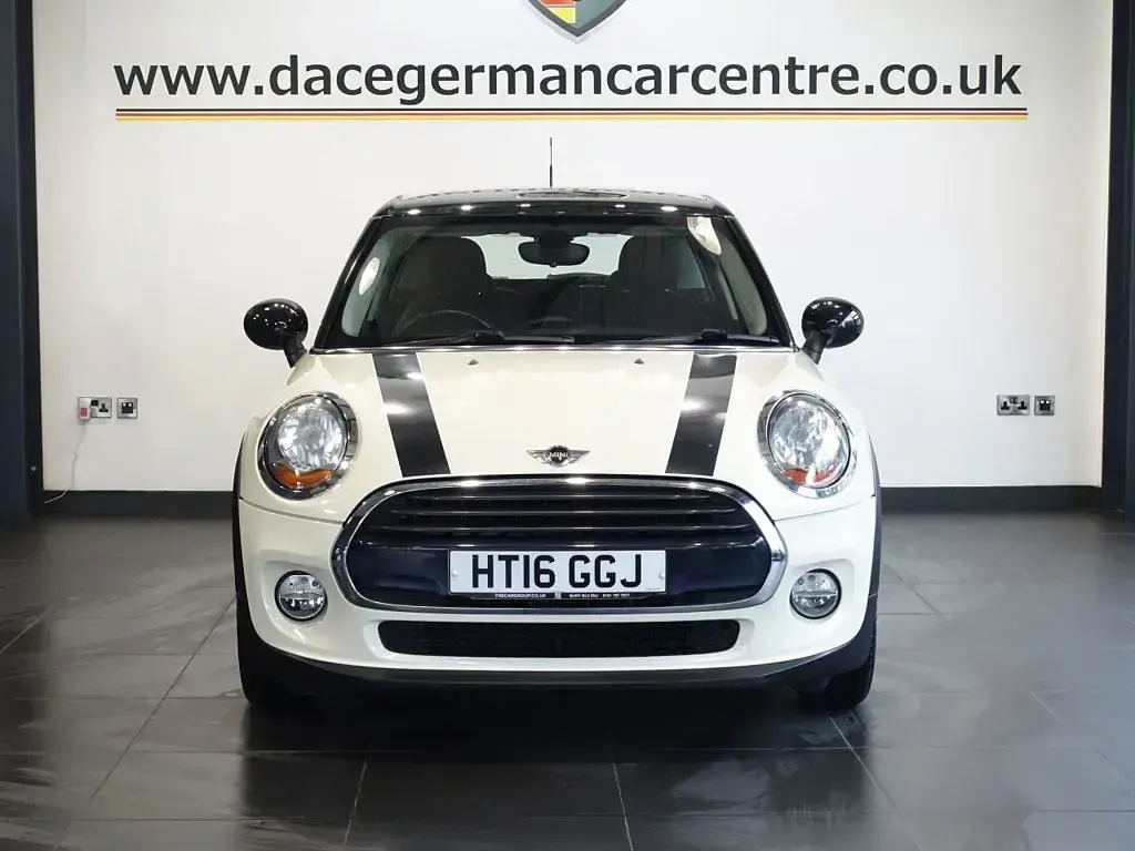 Used Mini Cooper D Hatch 116 HP (85 kW) 2016 White Hatchback