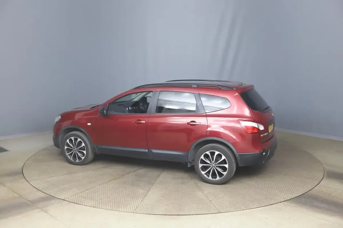 Used Nissan Qashqai +2 360º 2013 Red SUV