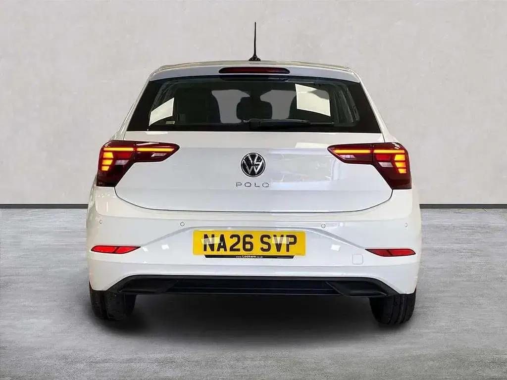 Used VW Polo Life 95 HP (69 kW) 2026 White Hatchback