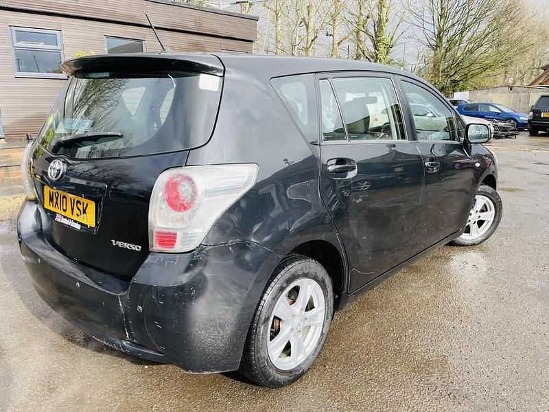 Used Toyota Verso 2010 Black MPV