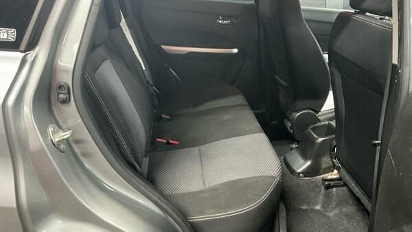 Second-hand Suzuki Vitara SZ-T 120 CP (88 kW) 2017 Gri SUV