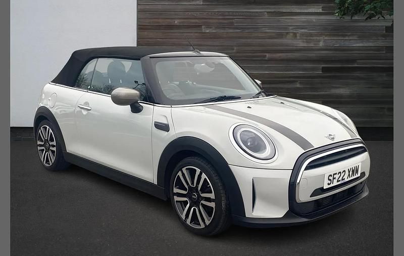 Used Mini Cooper Cabriolet Exclusive 134 HP (98 kW) 2022 Silver Cabriolet