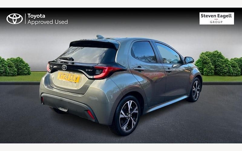 Used Toyota Yaris Hybrid Design 116 HP (85 kW) 2026 Hatchback