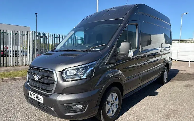 Second-hand Ford Transit Limited 131 CP (96 kW) 2026 Van
