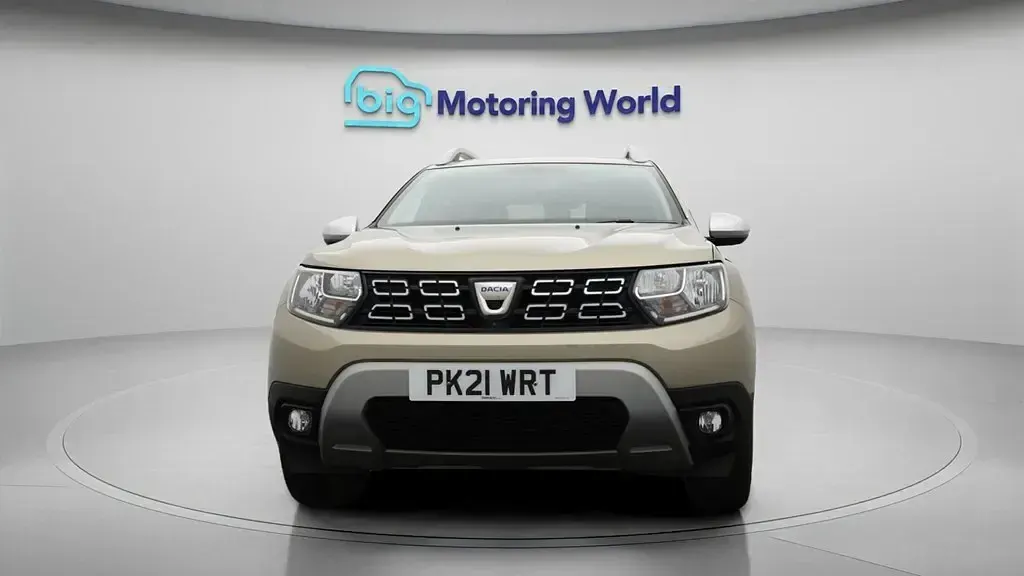 Begagnad Dacia Duster Prestige 130 HK (95 kW) 2021 Beige SUV