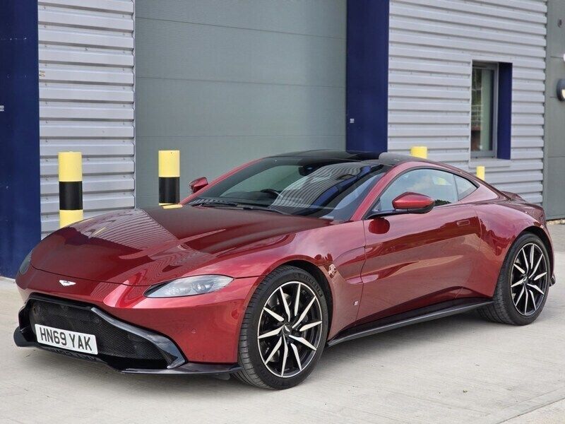 Red Used 2019 Aston Martin Vantage Coupe | £52,995 - Image 1/4