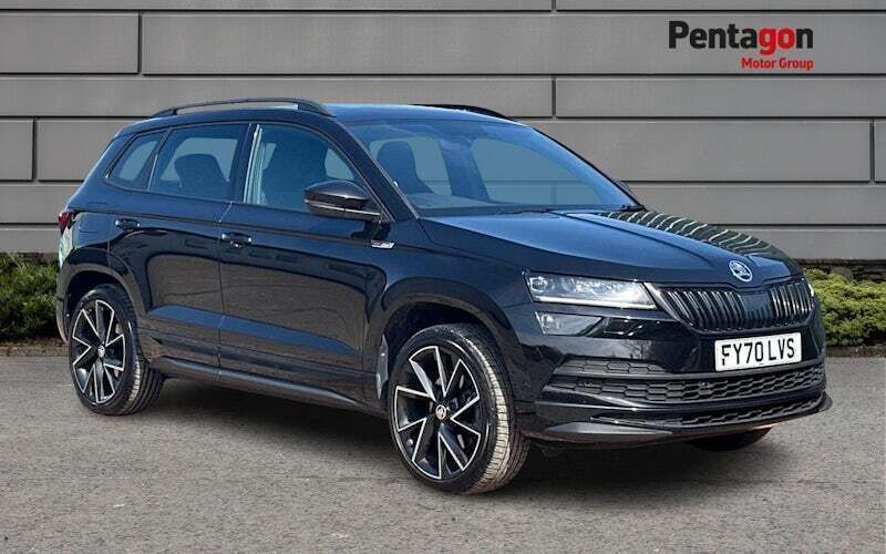 Used 2022 Skoda Karoq SportLine SUV | £21,495 (Super price) - Image 1/4