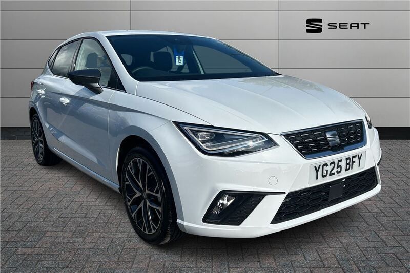 White Used 2025 Seat Ibiza XCELLENCE Hatchback | £20,190 (A bit pricey) - Image 1/4