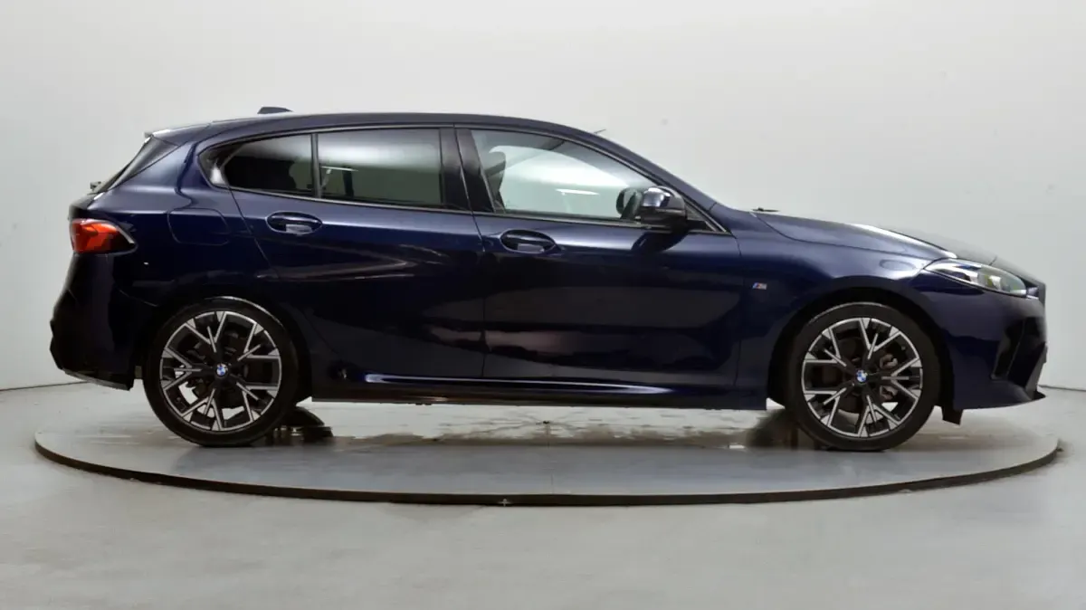 Used BMW 120 M Sport 168 HP (123 kW) 2025 Blue Hatchback