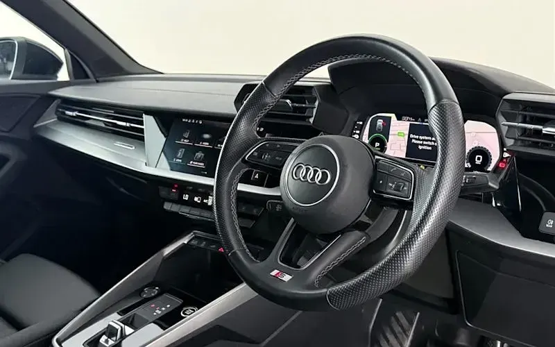 Used Audi A3 Sportback e-tron S-Line 204 HP (150 kW) 2025 Hatchback