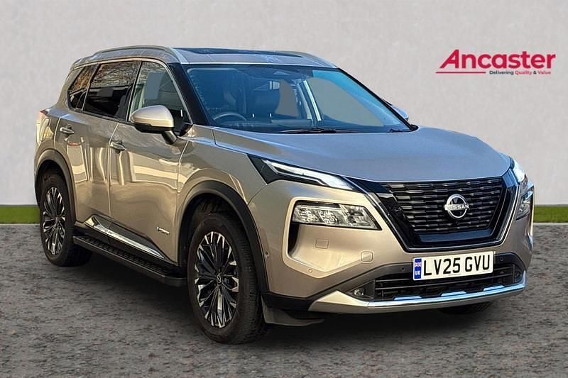 Silver Used 2025 Nissan X-Trail Tekna+ SUV | £36,975 - Image 1/4