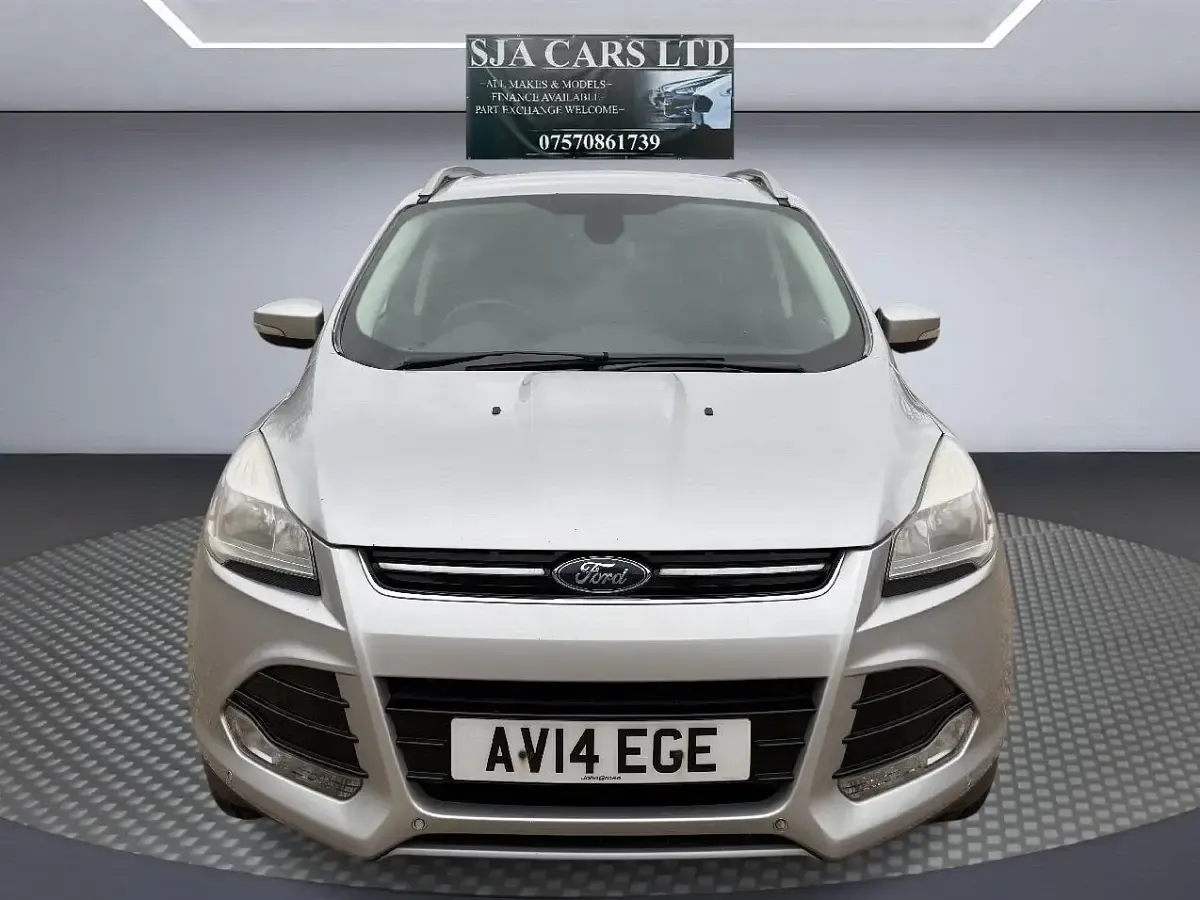 Used Ford Kuga Titanium 140 HP (102 kW) 2014 Silver SUV
