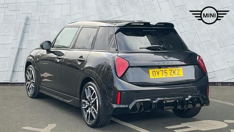 Used Mini Cooper S Hatch 201 HP (147 kW) 2025 Black Hatchback
