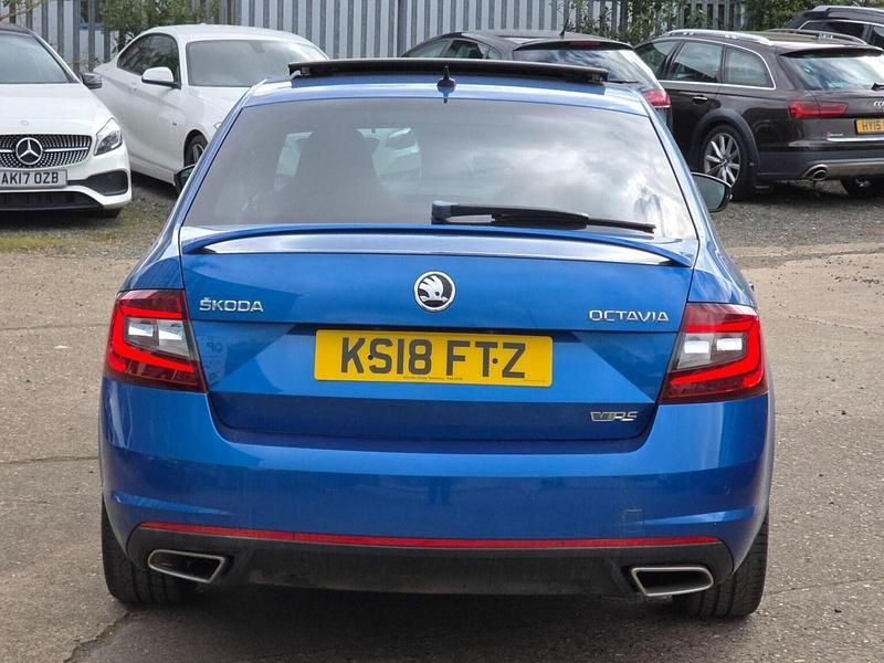 Gebraucht Skoda Octavia vRS 184 PS (135 kW) 2018 Blau Kleinwagen