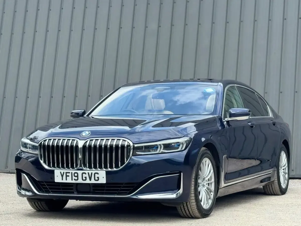 Used BMW 745e 2019 Blue Sedan