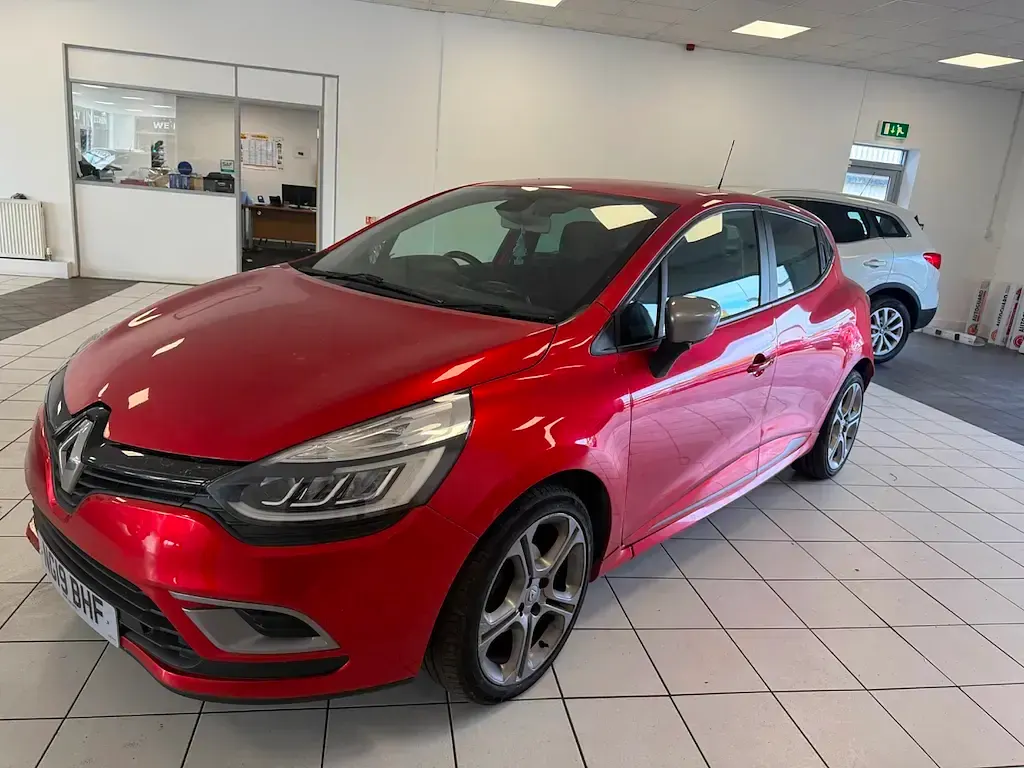 Used Renault Clio GT-Line 90 HP (66 kW) 2019 Red Hatchback