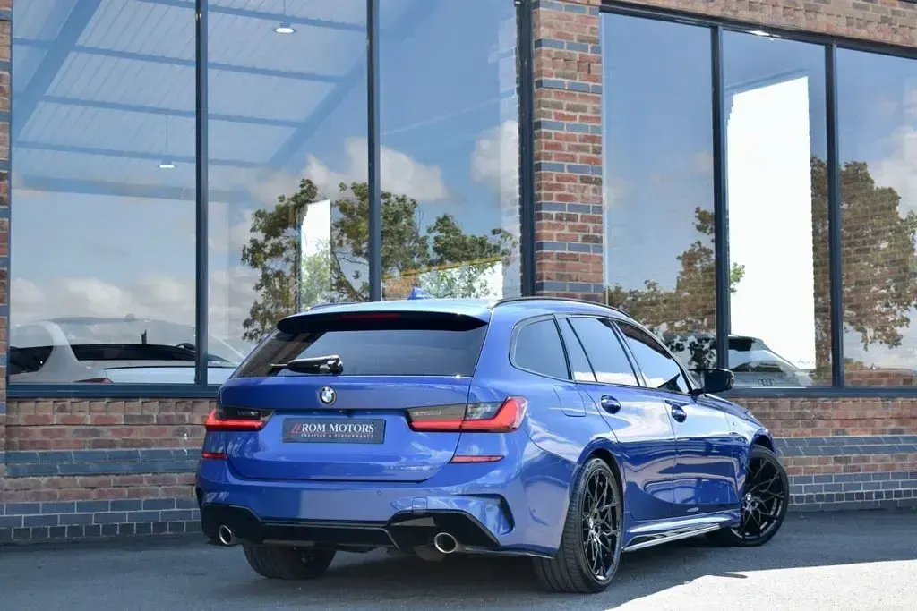 Used BMW 320 M Sport 190 HP (139 kW) 2020 Blue Estate