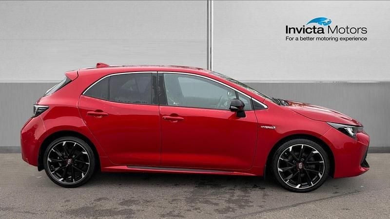 Used Toyota Corolla Sport 184 HP (135 kW) 2022 Scarlet flare pearlescent Hatchback