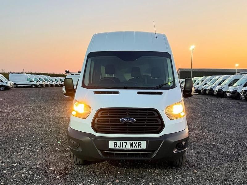 Usado Ford Transit 130 HP (95 kW) 2017 Branco Van