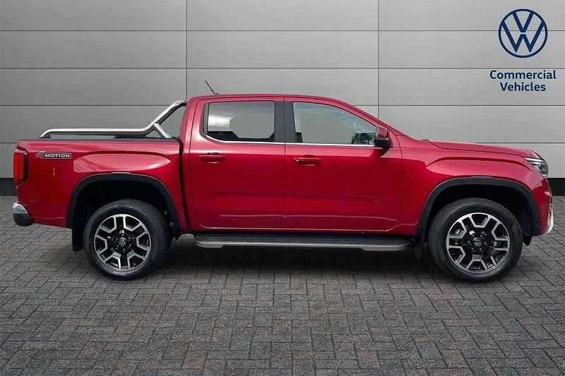 Used VW Amarok Style 202 HP (148 kW) 2024 Red Pickup