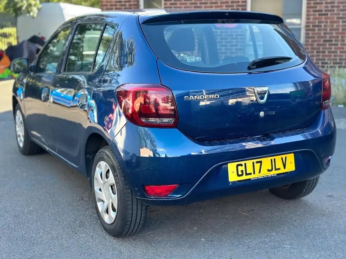 Used Dacia Sandero Ambiance 2017 Blue Hatchback