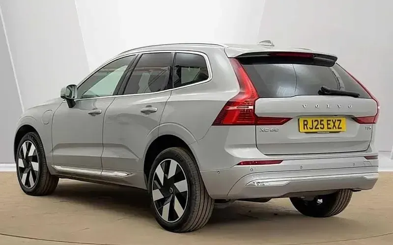Used Volvo XC60 Ultra 455 HP (334 kW) 2024 Silver SUV
