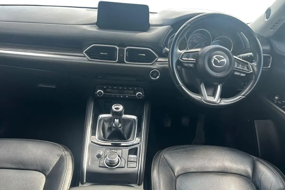 Used Mazda 6 Inclusive 150 HP (110 kW) 2020 Black SUV