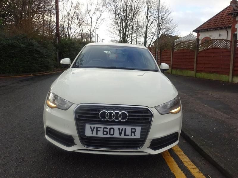 Used Audi A1 2011 White Hatchback
