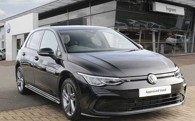 Used VW Golf VIII R-line 131 HP (96 kW) 2023 Black Hatchback