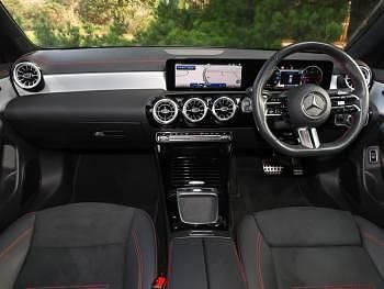 Used Mercedes CLA220 AMG Line Premium 190 HP (139 kW) 2024 Grey Sedan