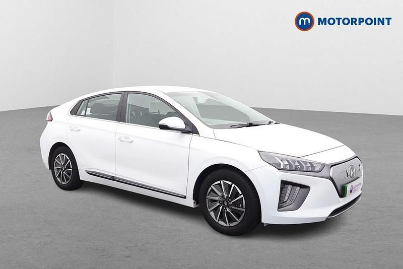 White Used 2022 Hyundai Ioniq 6 Premium Sedan | £11,849 (Fair price) - Image 1/4