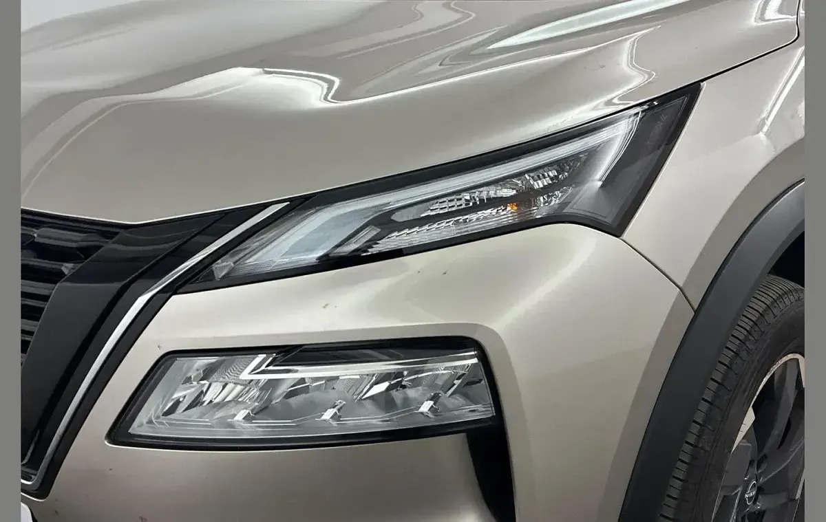 Used Nissan X-Trail Acenta Premium 204 HP (150 kW) 2025 Silver SUV