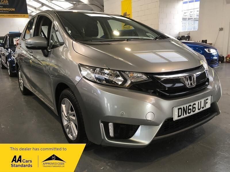 Silver Used 2016 Honda Jazz SE Hatchback | £10,990 (Fair price) - Image 1/4