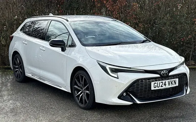 Second-hand Toyota Corolla Sport 140 CP (102 kW) 2026 Break