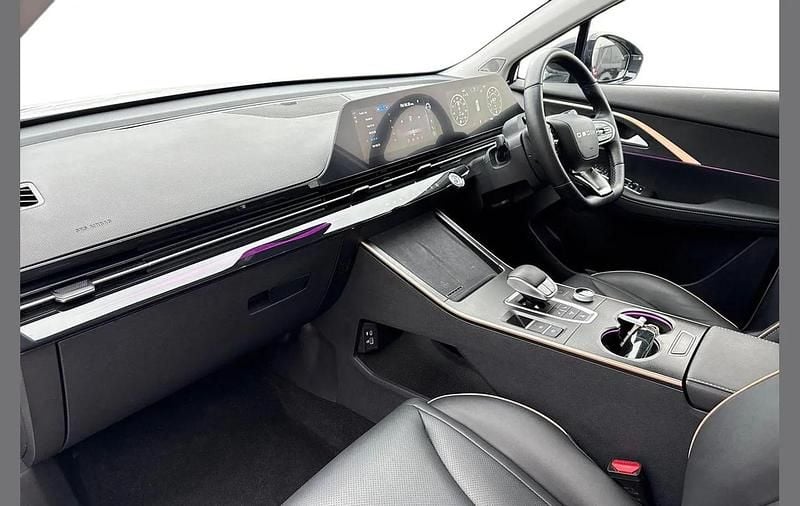 Used Omoda 5 183 HP (134 kW) 2025 White SUV