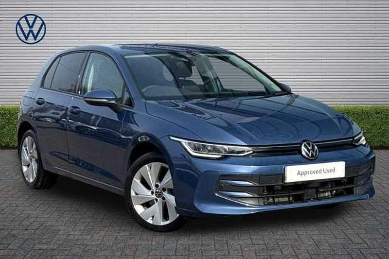 Used VW Golf VIII 204 HP (150 kW) 2025