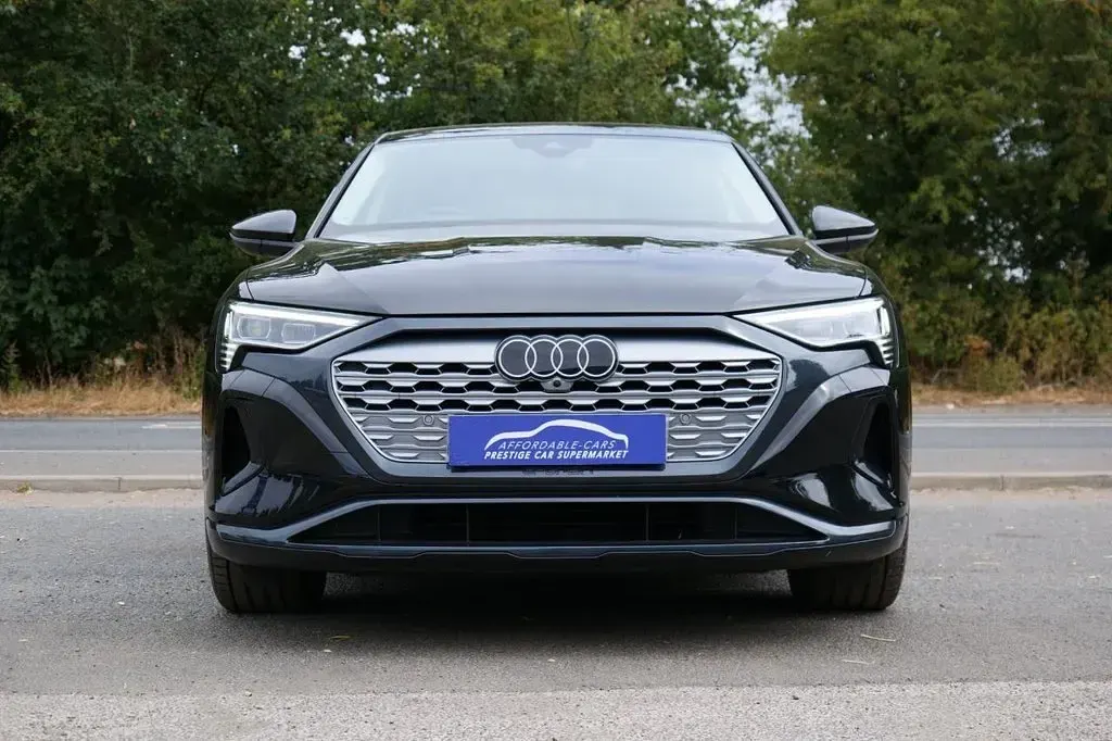 Used Audi Q8 e-tron Sport 11 kW (15 HP) 2023 Black SUV