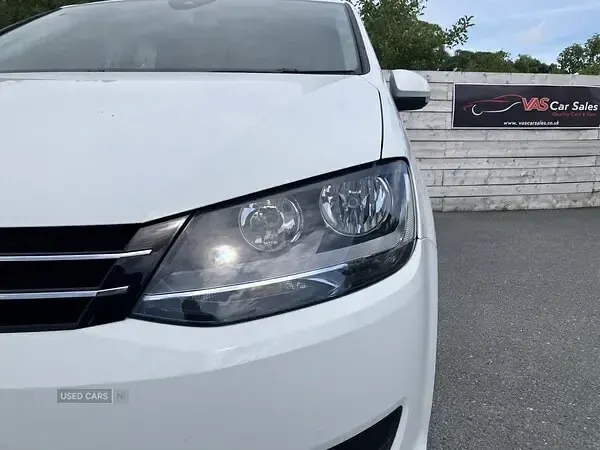 Used VW Sharan S 2019 White MPV