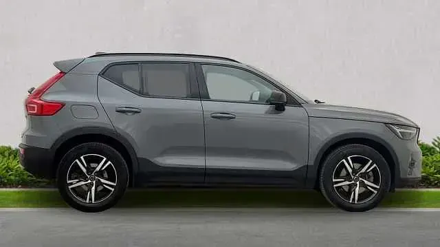 Used Volvo XC40 Plus 163 HP (119 kW) 2023 SUV