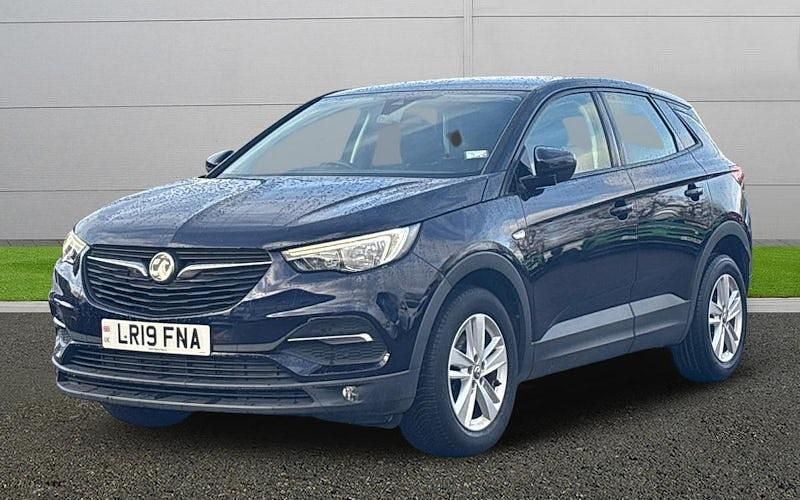 Used Vauxhall Grandland X S 131 HP (96 kW) 2019 Purple SUV