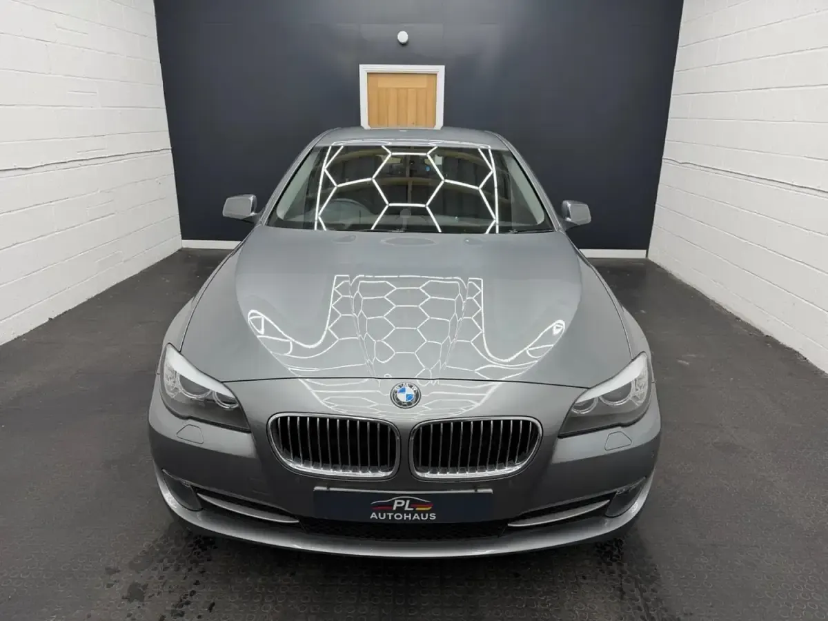 Usado BMW 525 Comfort Edition 2010 Gris Berlina
