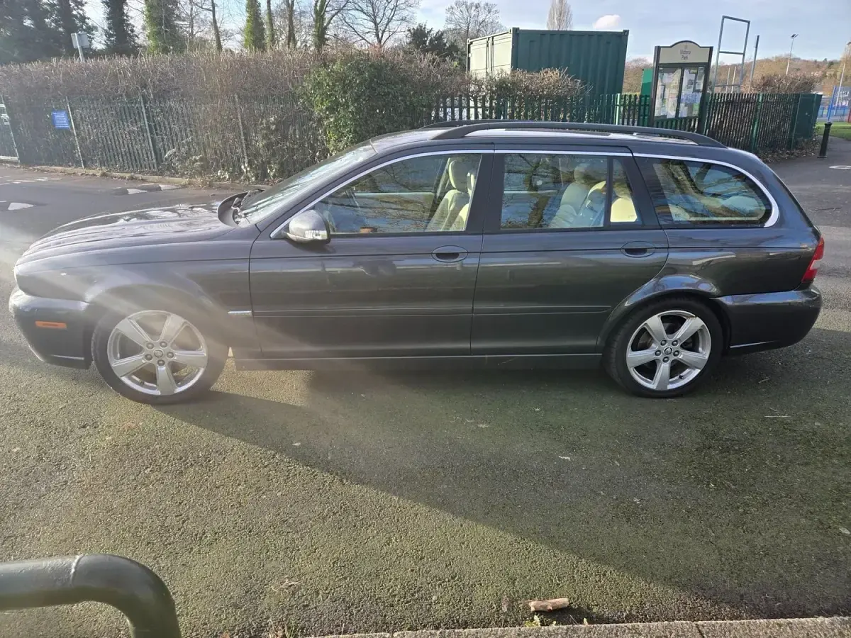 Used Jaguar X-type SE 2009 Grey Estate