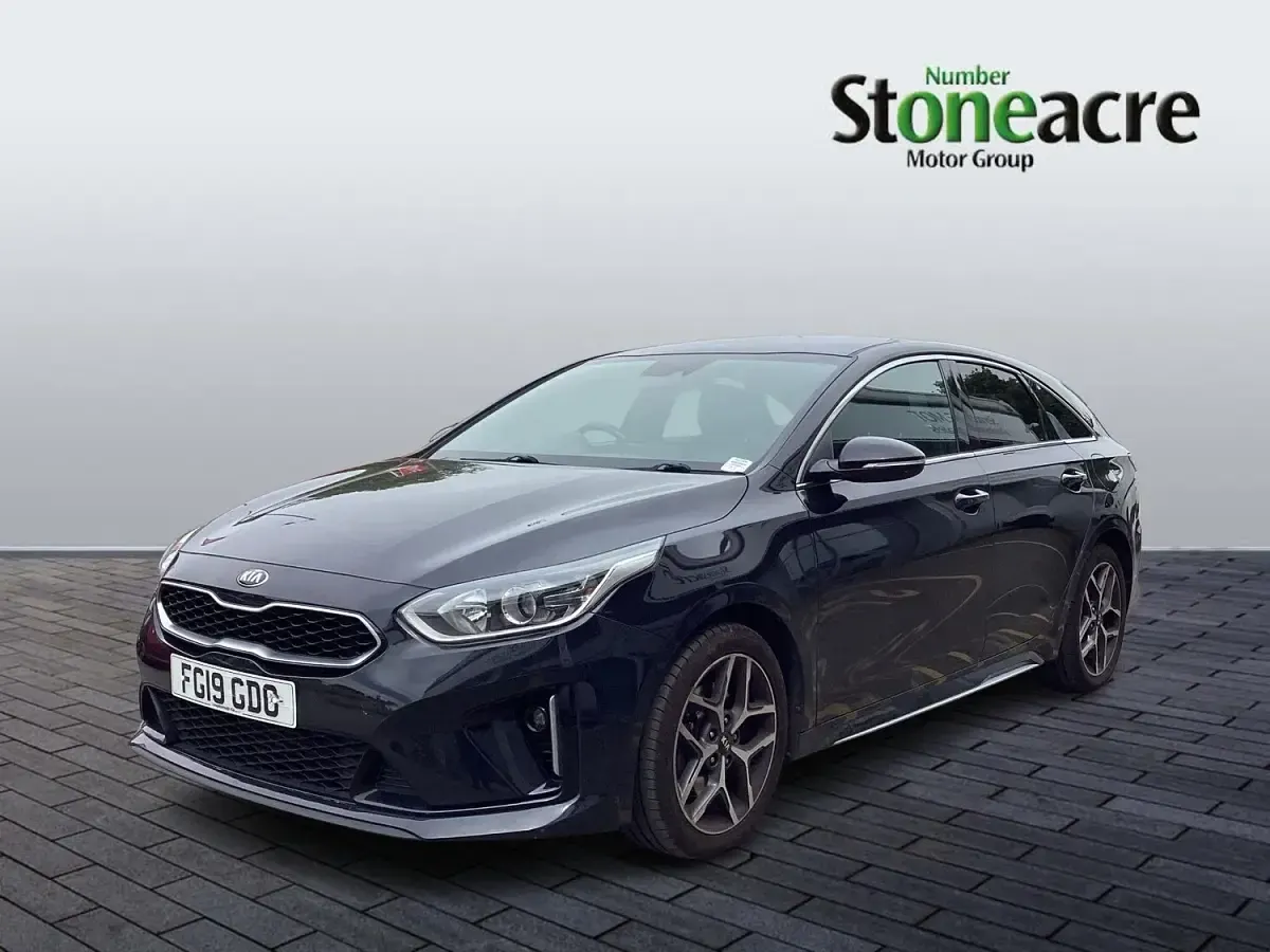 Used Kia ProCeed GT-Line 136 HP (100 kW) 2019 Black Estate