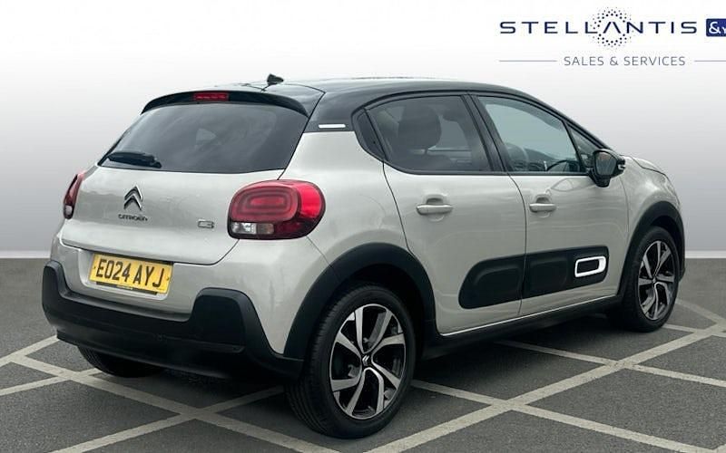 Usado Citroën C3 PureTech 83 HP (61 kW) 2024 Cinzento Citadino