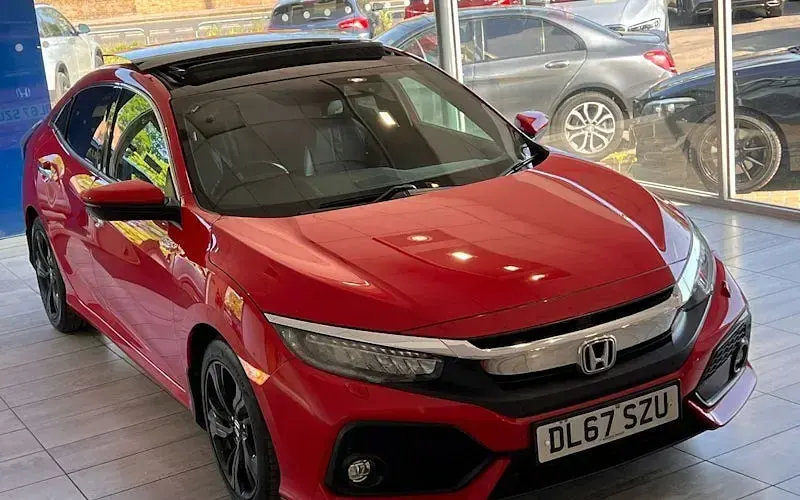 Gebraucht Honda Civic Prestige 182 PS (133 kW) 2019 Kleinwagen