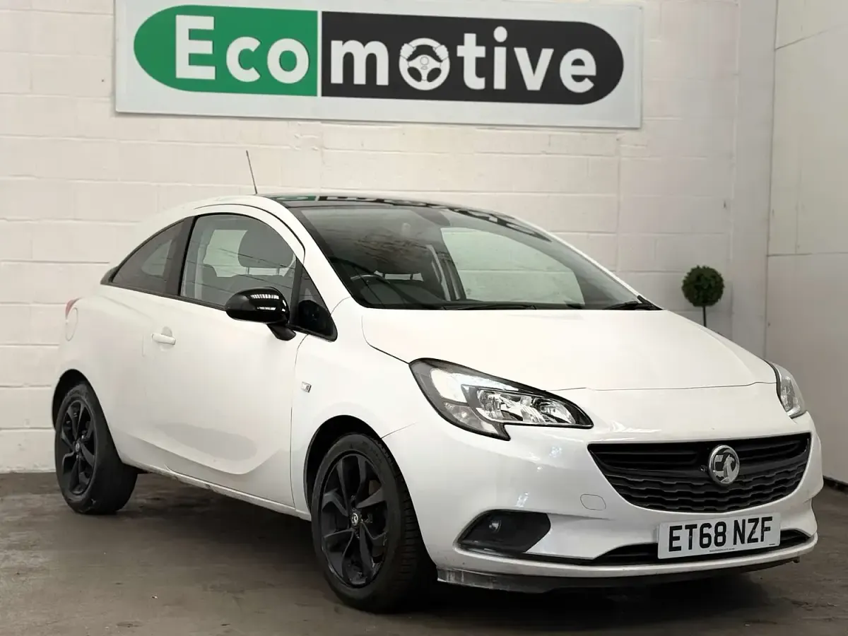 Used Vauxhall Corsa 2019 White Hatchback